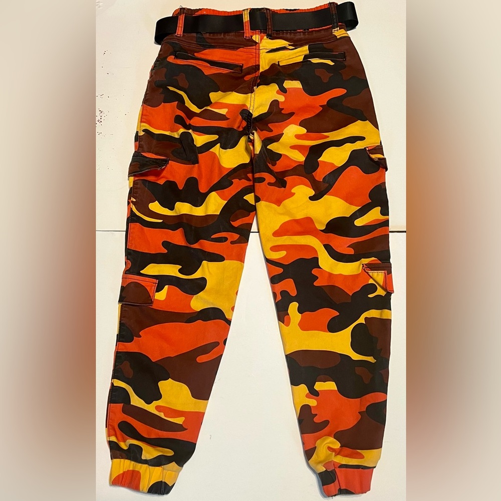4/$20 VIP womans orange cargo camo jogger pants size:7/28